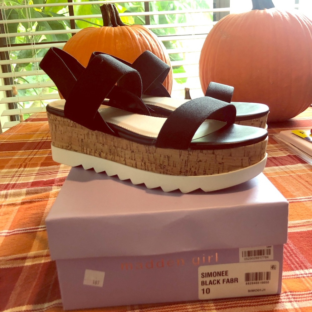 Madden Girl Simonee Shoes size 10